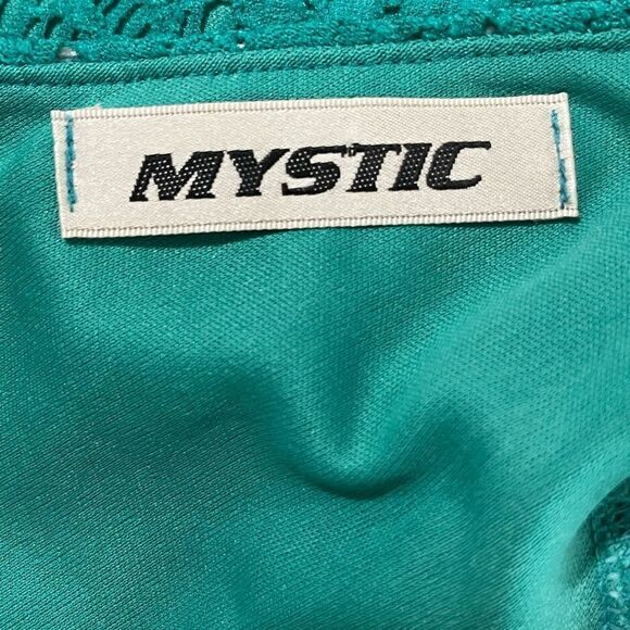 Mystic Short Sleeve Nylon Crochet Lace Dress - Picture 8 of 12